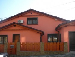 Rekonstrukce fasády RD Neštěmice